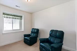 190 W Newbury Ln, Harrisville, UT 84414 - Photo 26