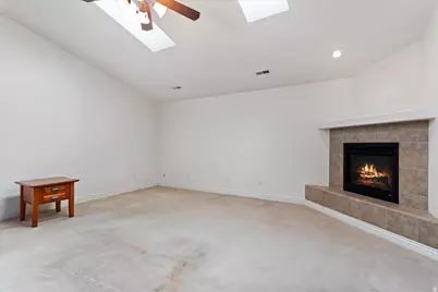 190 W Newbury Ln, Harrisville, UT 84414 - Photo 18