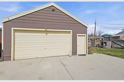 3550 W 4305 S, West Valley, UT 84119 - Photo 36