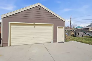 3550 W 4305 S, West Valley, UT 84119 - Photo 36