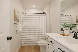 1072 E Antelope Dr, Eagle Mountain, UT 84005 - Photo 12