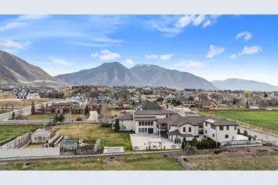 684 Lookout Point Dr, Mapleton, UT 84664 - Photo 94