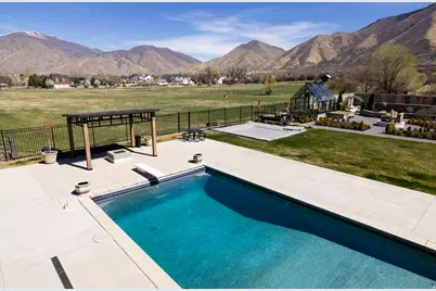 684 Lookout Point Dr, Mapleton, UT 84664 - Photo 20