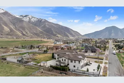 684 Lookout Point Dr, Mapleton, UT 84664 - Photo 96