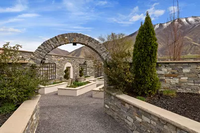 684 Lookout Point Dr, Mapleton, UT 84664 - Photo 82