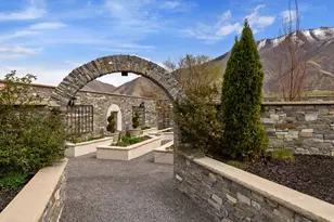 684 Lookout Point Dr, Mapleton, UT 84664 - Photo 82