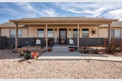 897 S 4300 W, Cedar City, UT 84720 - Photo 4