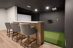 10241 S Dimple Dell Ln, Sandy, UT 84092 - Photo 28