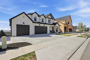 1027 W Seasons View Ct, Lehi, UT 84048 - Photo 4