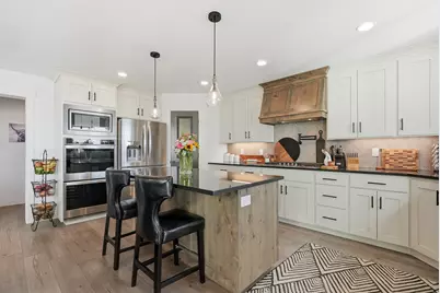 1027 W Seasons View Ct, Lehi, UT 84048 - Photo 4