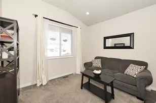 4839 W Western Hills Dr S, Riverton, UT 84096 - Photo 4