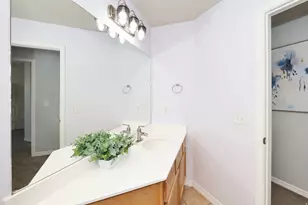 4839 W Western Hills Dr S, Riverton, UT 84096 - Photo 16