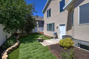 4839 W Western Hills Dr S, Riverton, UT 84096 - Photo 30