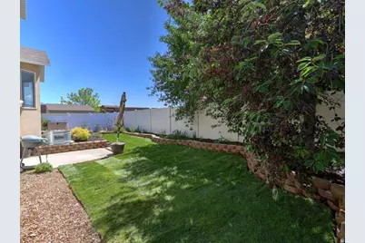 4839 W Western Hills Dr S, Riverton, UT 84096 - Photo 28