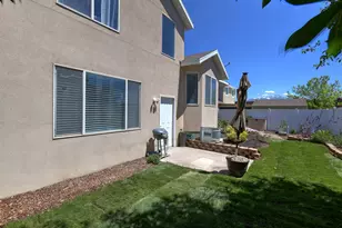 4839 W Western Hills Dr S, Riverton, UT 84096 - Photo 32