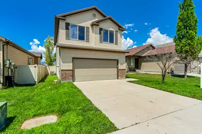 3755 N Tumwater Dr E, Eagle Mountain, UT 84005 - Photo 2