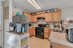 3755 N Tumwater West Dr W, Eagle Mountain, UT 84005 - Photo 8