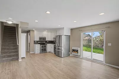 10437 N Tamarack Way, Cedar Hills, UT 84062 - Photo 18