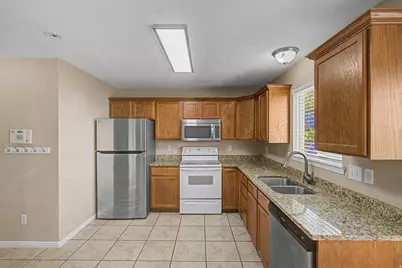 10437 N Tamarack Way, Cedar Hills, UT 84062 - Photo 10