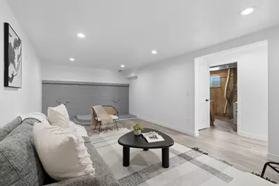 6043 S Aquarius Dr, Kearns, UT 84118 - Photo 20