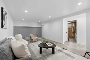 6043 S Aquarius Dr, Kearns, UT 84118 - Photo 20