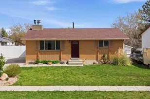 6043 S Aquarius Dr, Kearns, UT 84118 - Photo 1