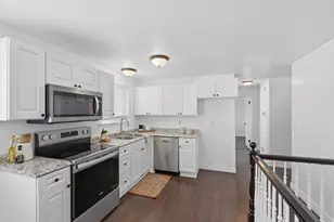 6043 S Aquarius Dr, Kearns, UT 84118 - Photo 8