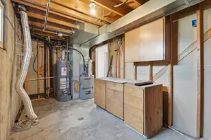 6043 S Aquarius Dr, Kearns, UT 84118 - Photo 28