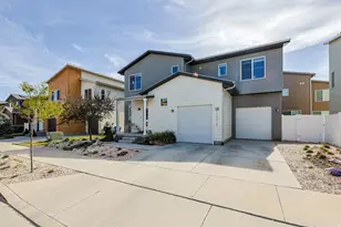 5371 W Rochdale Ln, Herriman, UT 84096 - Photo 2