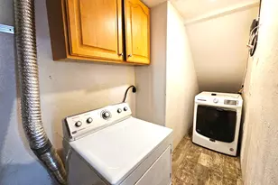 6516 S Apple Creek Ct W, Salt Lake City, UT 84118 - Photo 30