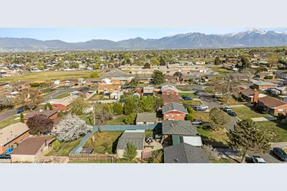 5476 W Kathleen Ave, West Valley, UT 84120 - Photo 30
