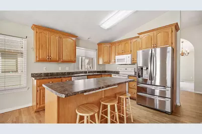 342 W 350 N, Orem, UT 84057 - Photo 6