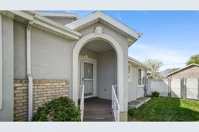 342 W 350 N, Orem, UT 84057 - Photo 4