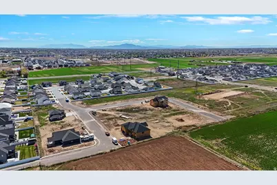 3154 W 3125 S #18, West Haven, UT 84401 - Photo 54