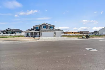 3159 W 3125 S #16, West Haven, UT 84401 - Photo 8