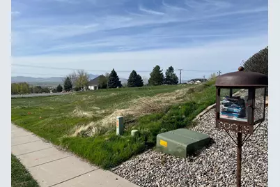1615 E 3450 N, North Logan, UT 84341 - Photo 2
