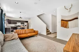 2967 S Willow Creek Dr, Saratoga Springs, UT 84045 - Photo 8