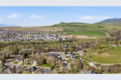 353 E Robin St, Smithfield, UT 84335 - Photo 62