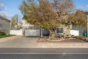 1969 S 575 E, Clearfield, UT 84015 - Photo 2
