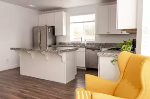 699 E Hillock Ct S, Draper, UT 84020 - Photo 18