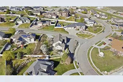 1035 N Valley Dr, Tremonton, UT 84337 - Photo 10