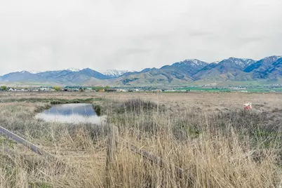 1001 W 4200 N, Smithfield, UT 84335 - Photo 8