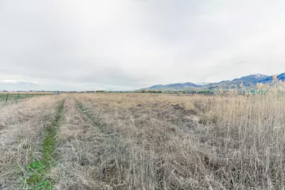 1001 W 4200 N, Smithfield, UT 84335 - Photo 14