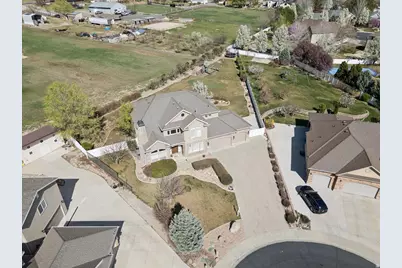 2416 N Timothy Cir E, Pleasant Grove, UT 84062 - Photo 44