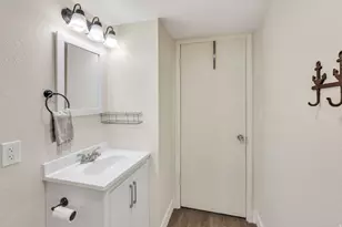 1090 E 460 St S, Provo, UT 84606 - Photo 30