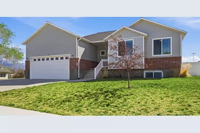 29 W 930 S, Tremonton, UT 84337 - Photo 2