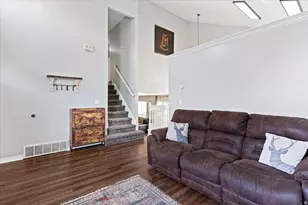 1149 W 1520 N, Clinton, UT 84015 - Photo 6