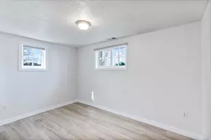 105 E 600 N, Logan, UT 84321 - Photo 22