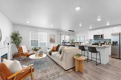 1204 W Patchwork Dr, Santaquin, UT 84655 - Photo 2