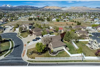5612 W High Spirit Ct S, Herriman, UT 84096 - Photo 40